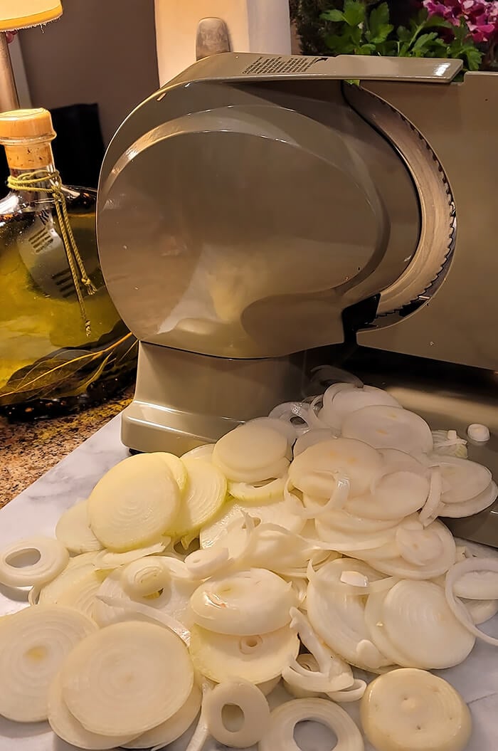 Slicing Onions with a Small Kitchen Slicer