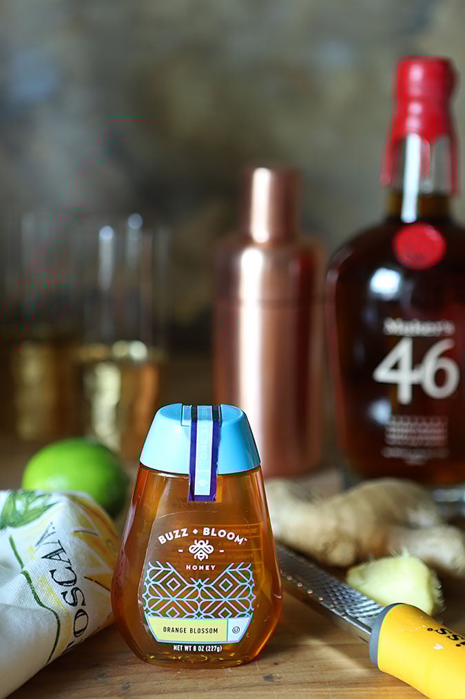 Honey Ginger Fizz Cocktail