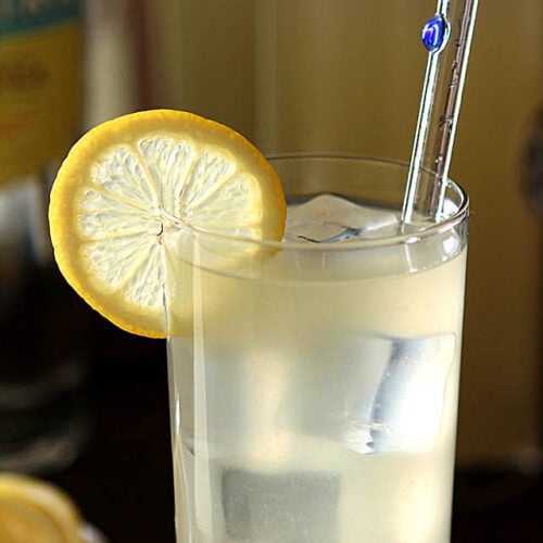 Italian Lemonade with Vokda and Gin from