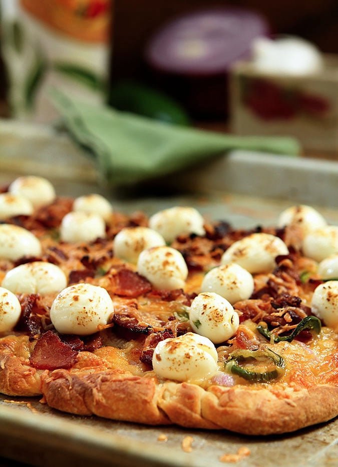 Bacon, Jalapeno, and Cream Cheese Pizza