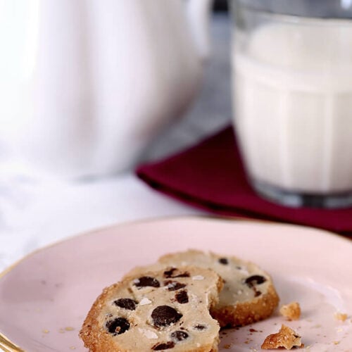Salted Chocolate Chip Shortbread Cookies on Pink and Gold Pottery Plate PIN