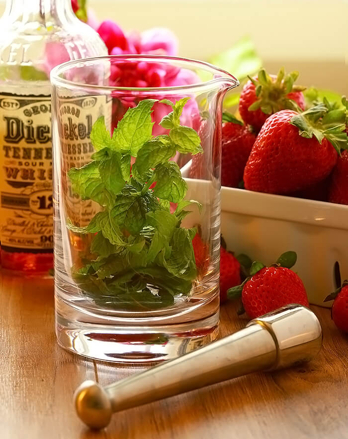 Strawberry Mint Julep Cocktail Ingredienets of Bourbon, Mint, and Fresh Strawberries