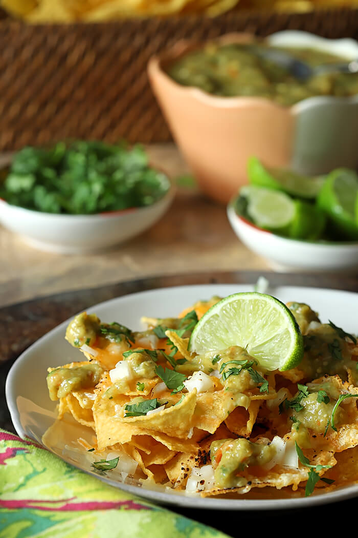 Tomatillo Salsa Verde (Green Salsa) Used in Green Salsa Nachos