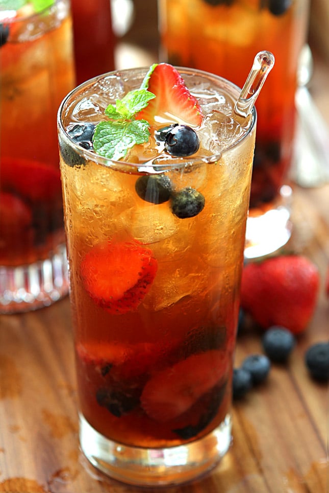 Berry Iced Tea with Honey Mint Syrup